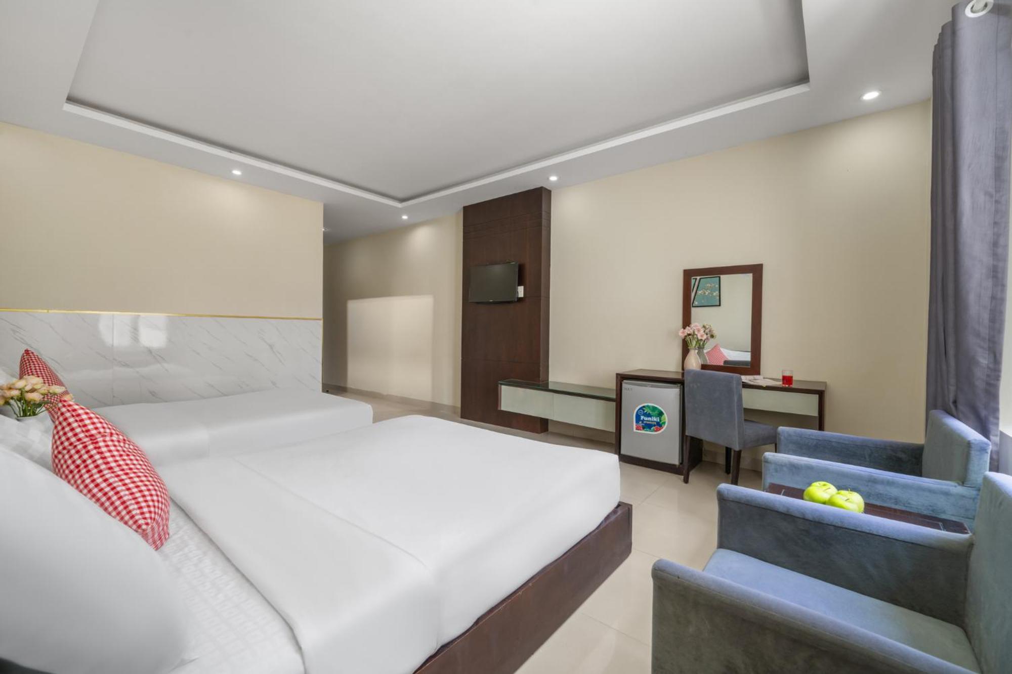 Hanoi Blue Beach Hotel Дананг Екстериор снимка